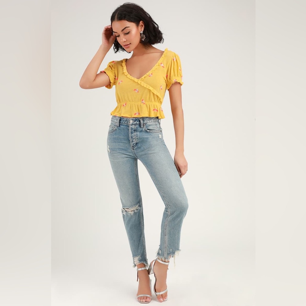NWT Free People Full Bloom Embroidered Crop Top